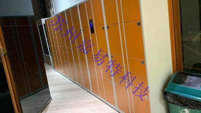工廠員工刷卡電子更衣柜的使用 工廠員工刷卡電子更衣柜的使用